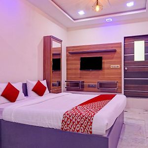 Hotel O Classic Square